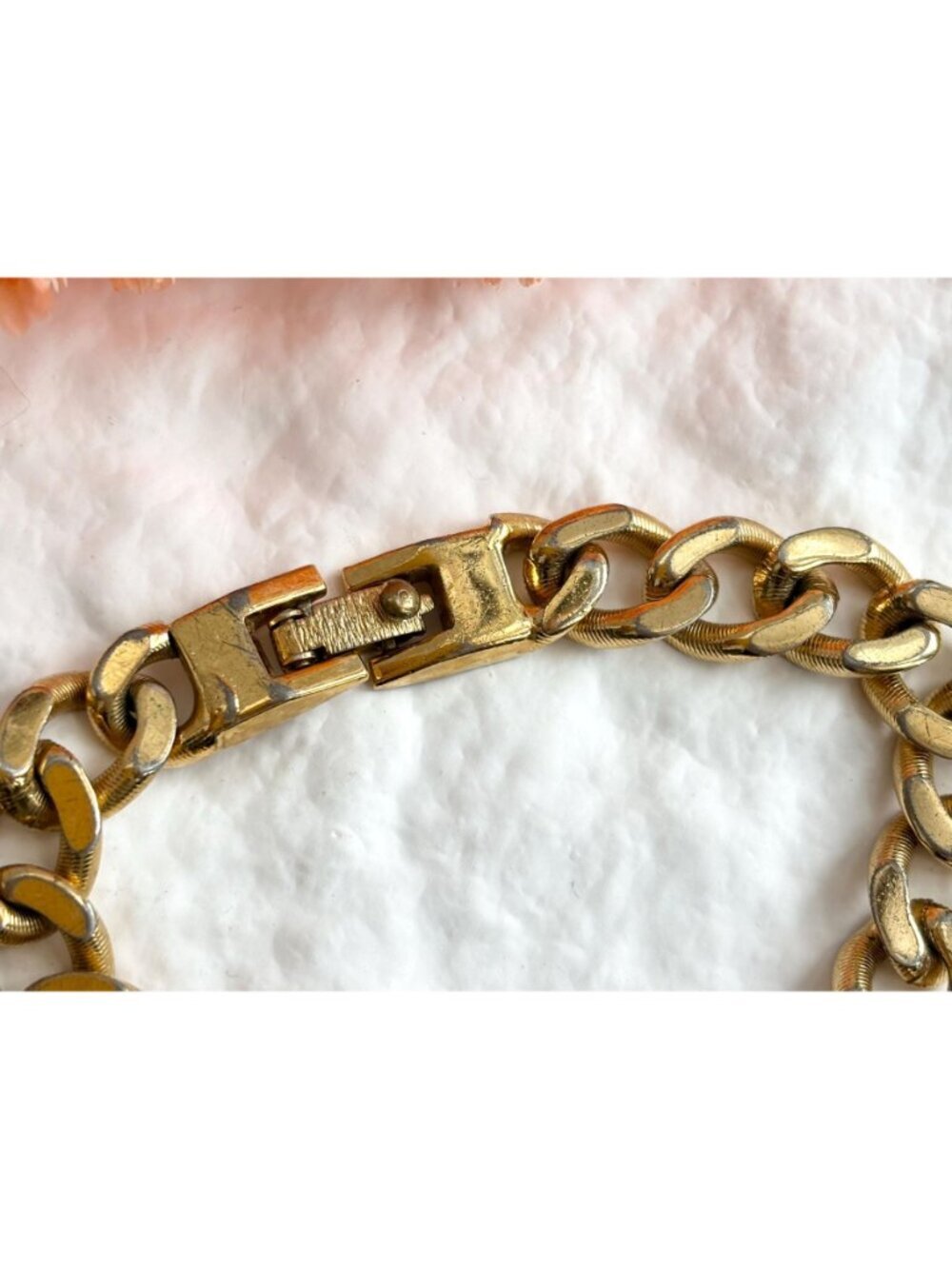 Monet Designer Signed Curb Chain Chunky Vintage 80's Style Bracelet - Picture 5 of 16